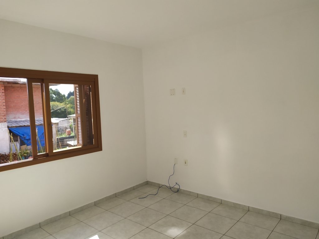 CASA COM 2 DORMITÓRIOS