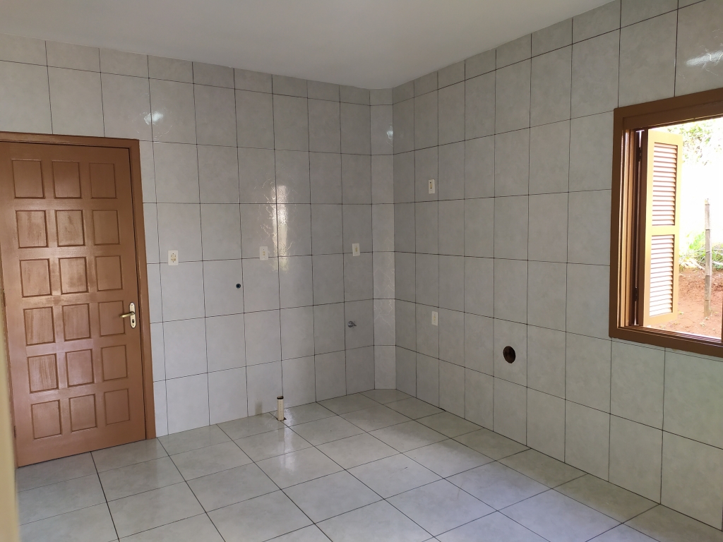 CASA COM 2 DORMITÓRIOS