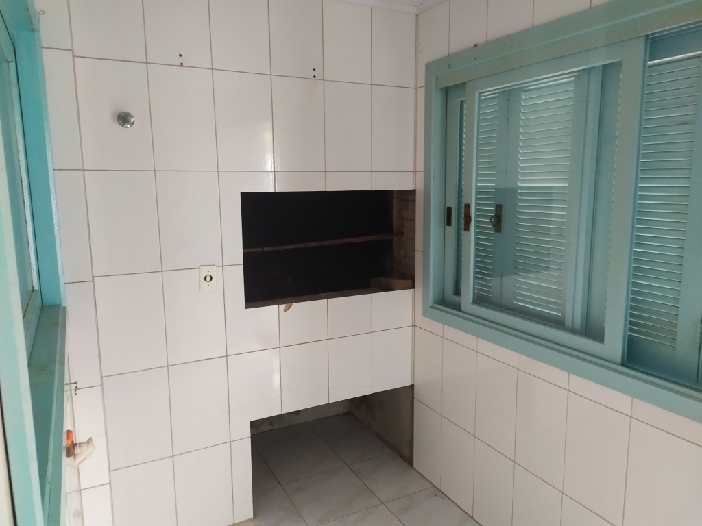 CASA COM 3 DORMITÓRIOS
