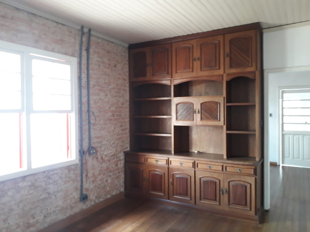 CASA COMERCIAL