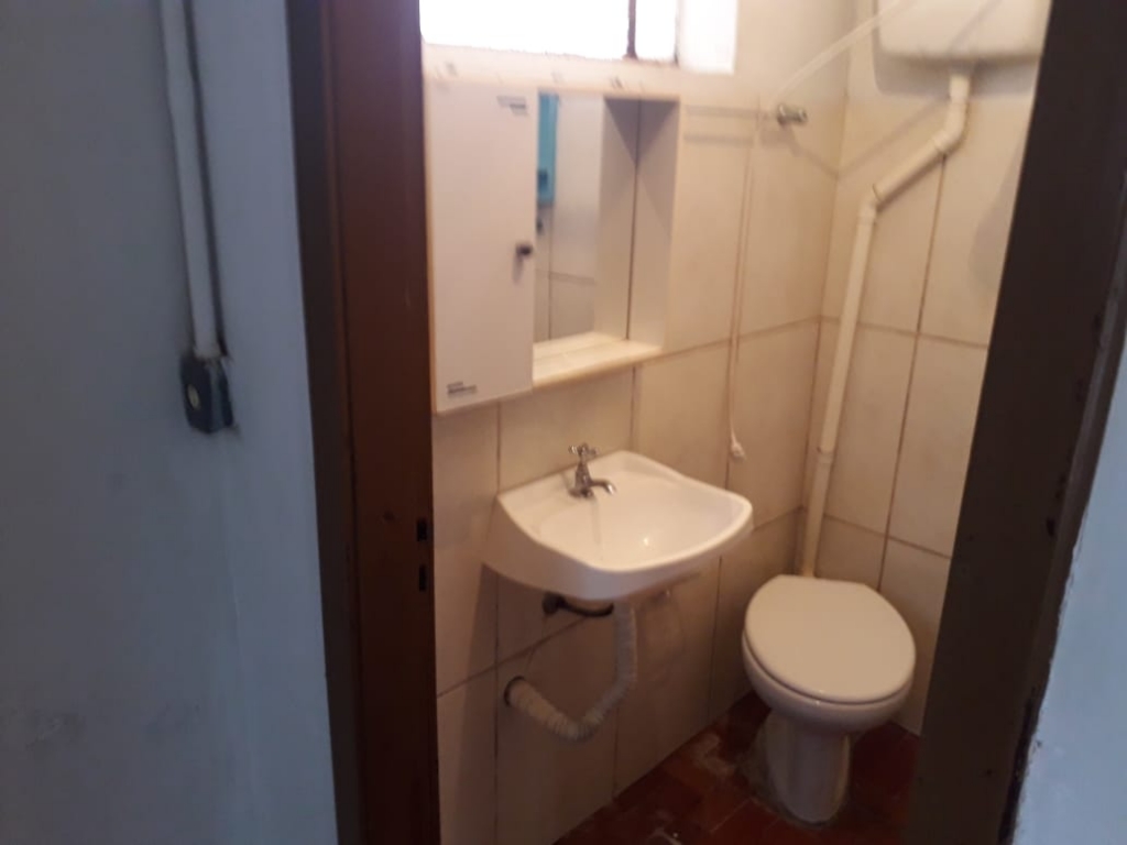 APARTAMENTO COM 1 DORMITÓRIO