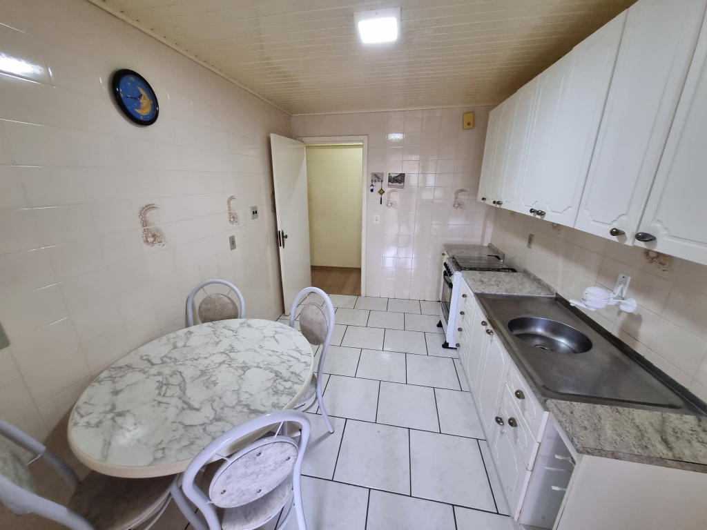 APARTAMENTO COM 2 DORMITÓRIOS (mobiliado)