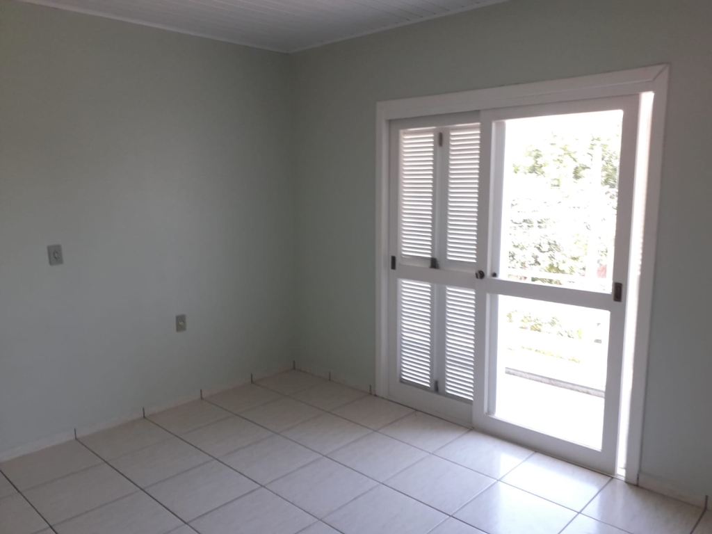 APARTAMENTO COM 3 DORMITÓRIOS