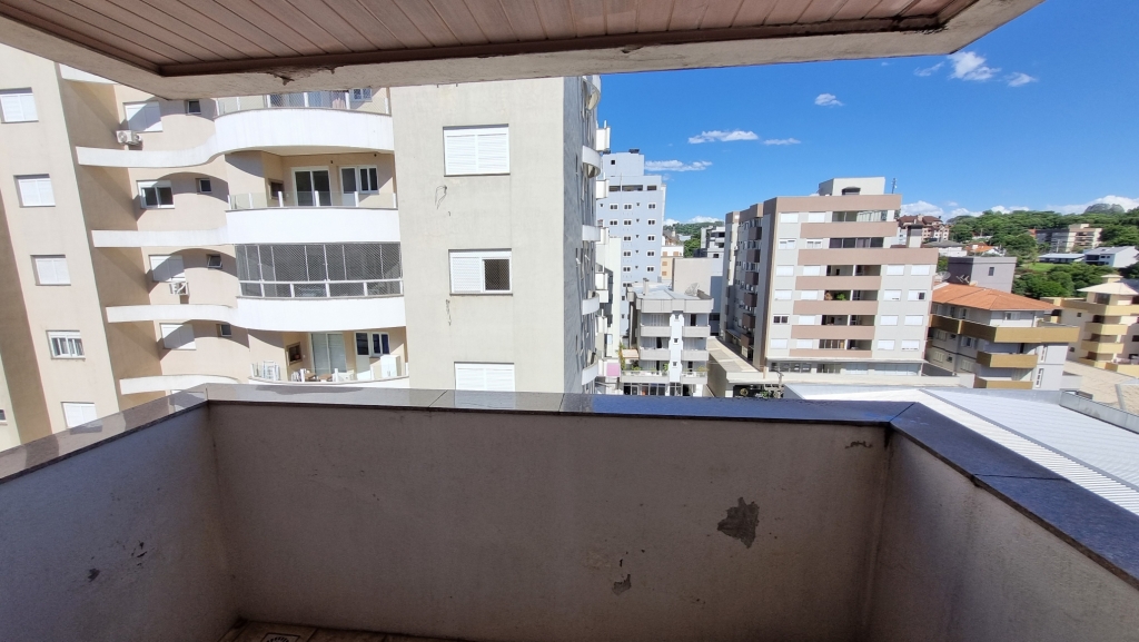APARTAMENTO COM 2 DORMITÓRIOS