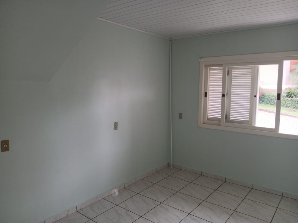 APARTAMENTO COM 3 DORMITÓRIOS