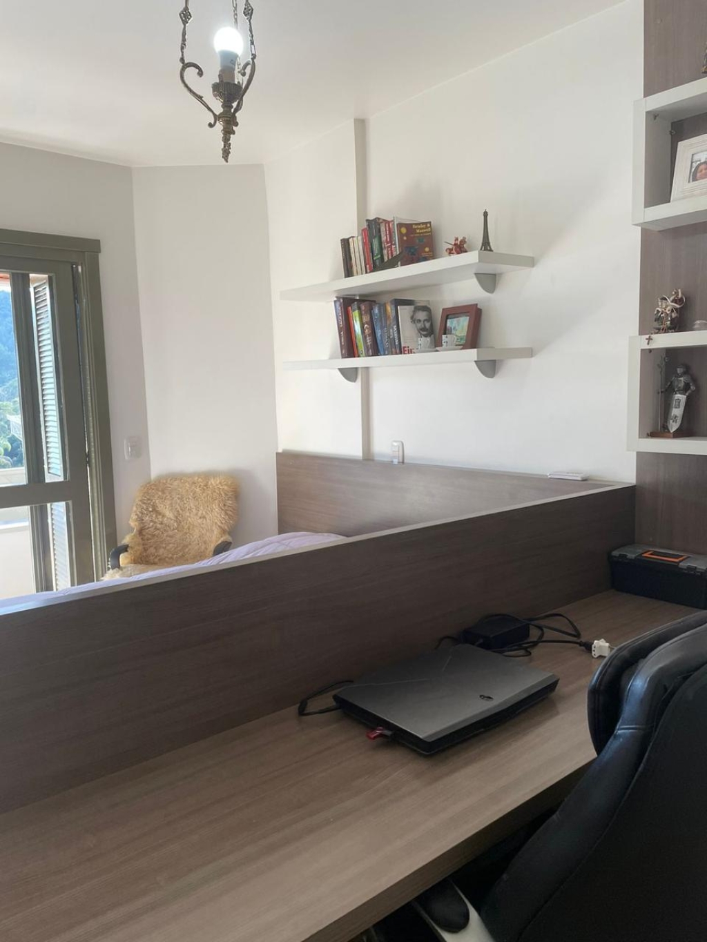 APARTAMENTO COM 3 DORMITÓRIOS