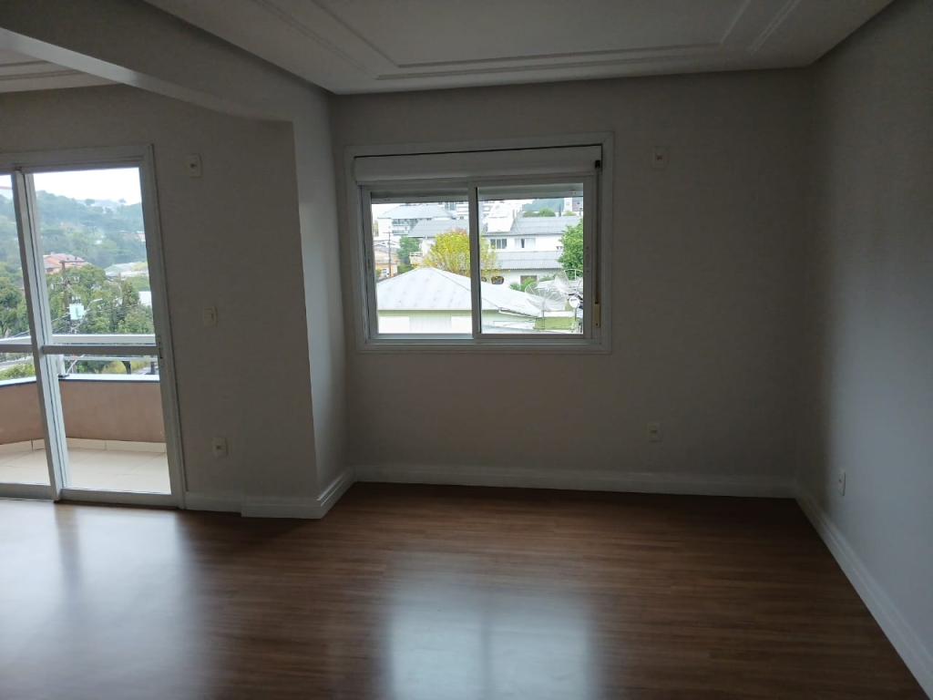 APARTAMENTO COM 2 DORMITÓRIOS