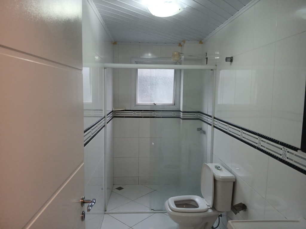 APARTAMENTO COM 2 DORMITÓRIOS