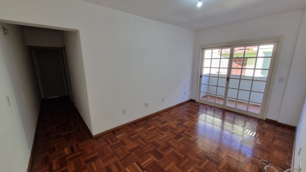 APARTAMENTO COM 2 DORMITÓRIOS