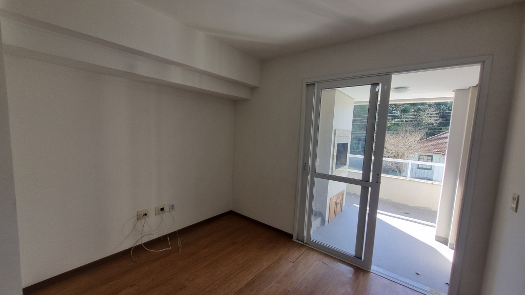 APARTAMENTO COM 2 DORMITÓRIOS