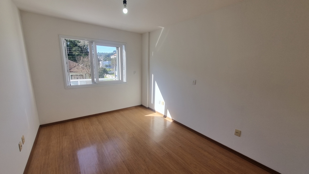 APARTAMENTO COM 2 DORMITÓRIOS