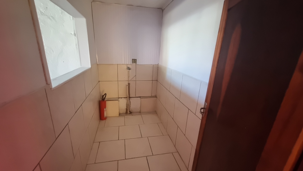 CASA COM 3 DORMITÓRIOS
