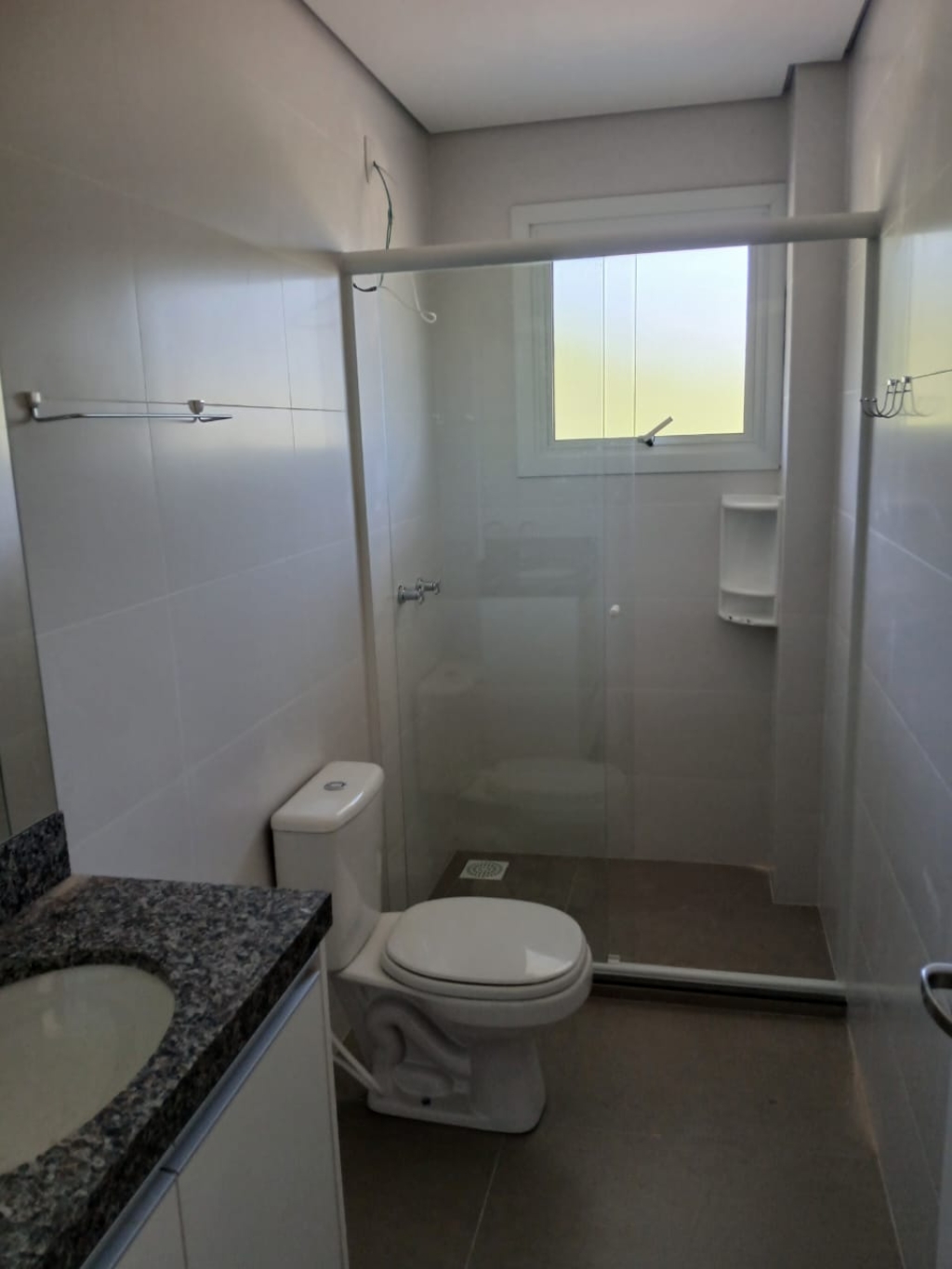 APARAMENTO COM 2 DORMITÓRIOS,