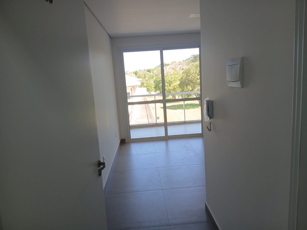 APARAMENTO COM 2 DORMITÓRIOS,