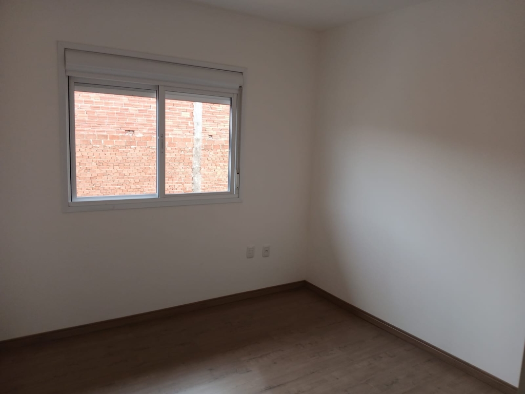 APARTAMENTO COM 3 DORMITÓRIOS
