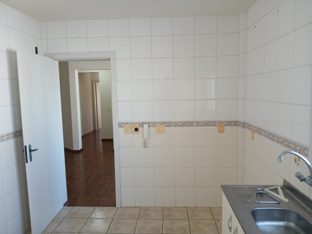 APARAMENTO COM 2 DORMITÓRIOS,