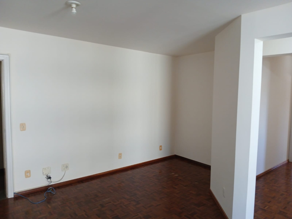 APARAMENTO COM 2 DORMITÓRIOS,