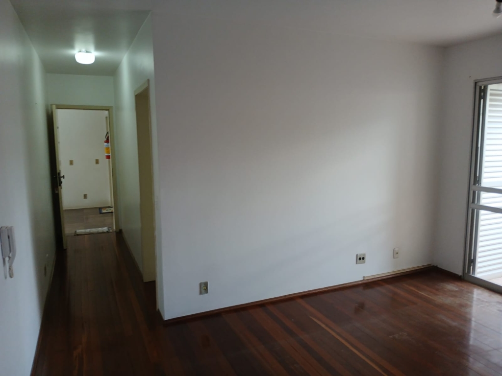 APARTAMENTO COM 2 DORMITÓRIOS