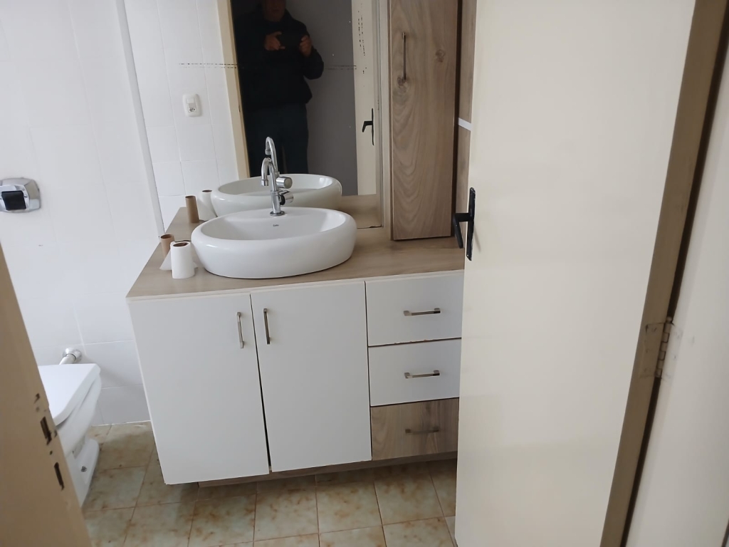 APARTAMENTO COM 2 DORMITÓRIOS