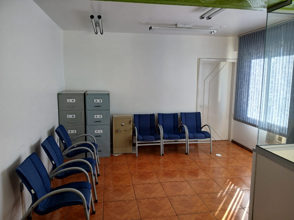 SALA COMERCIAL nº 202