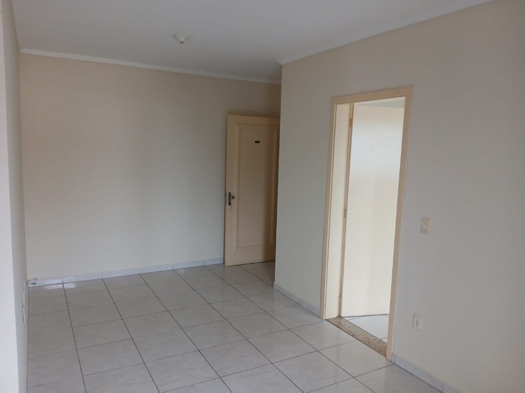 APARAMENTO COM 2 DORMITÓRIOS,