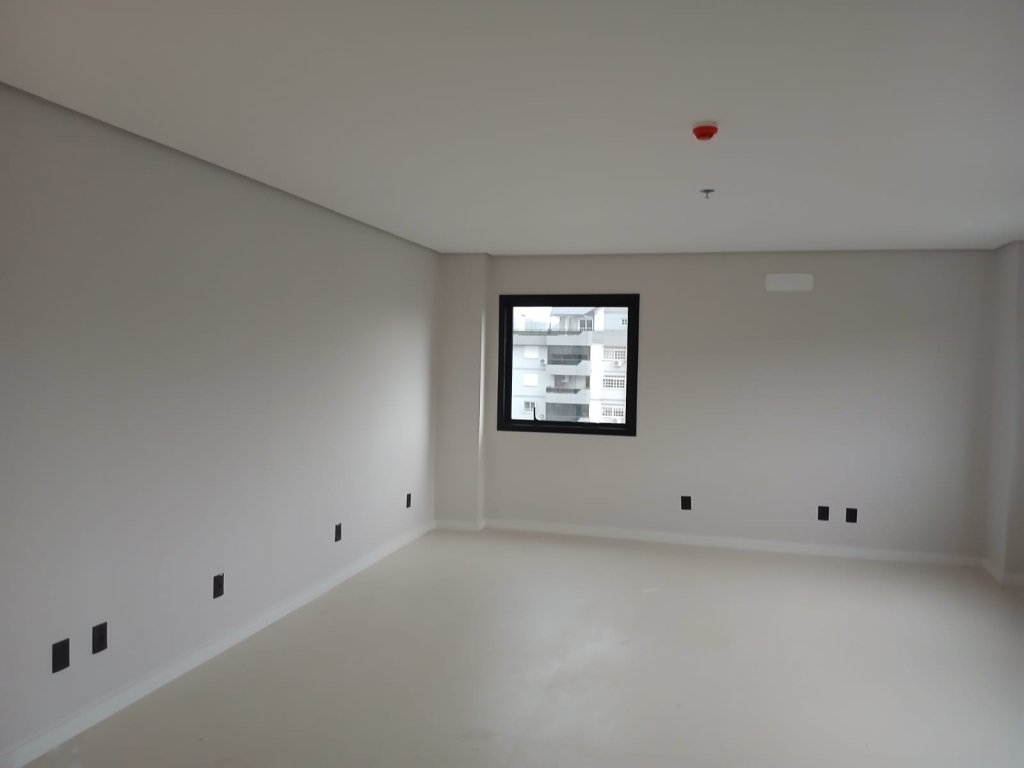 SALA COMERCIAL
